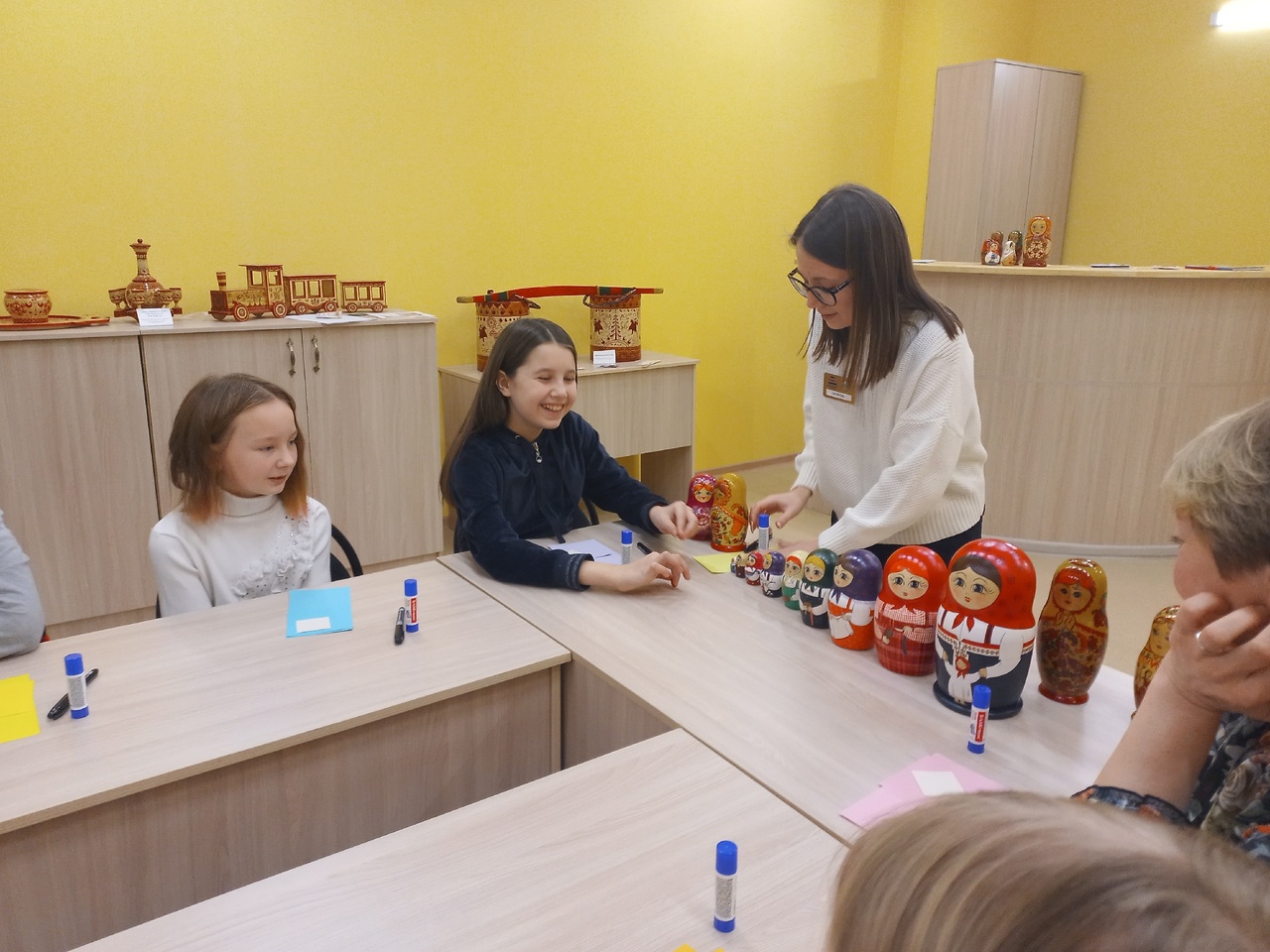 Сделать приятное, сотворить добро