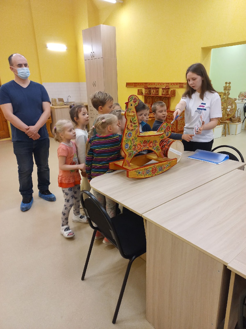 Экскурсия «Народные промыслы России»