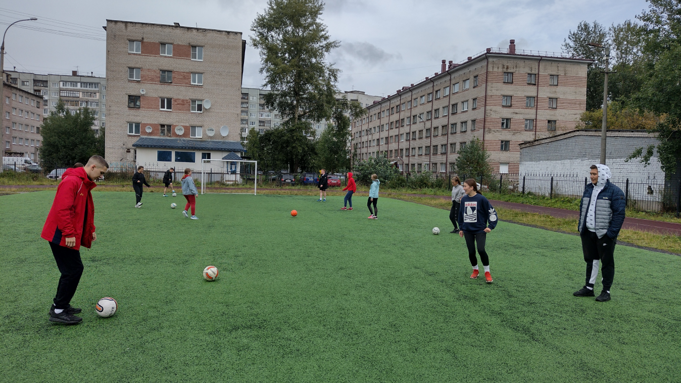 Физкультура на стадионе
