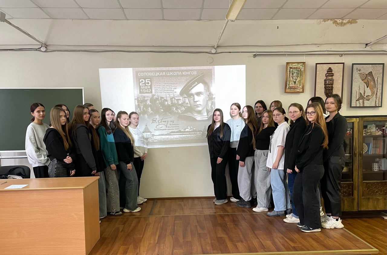 Мальчики с бантиками ⁣